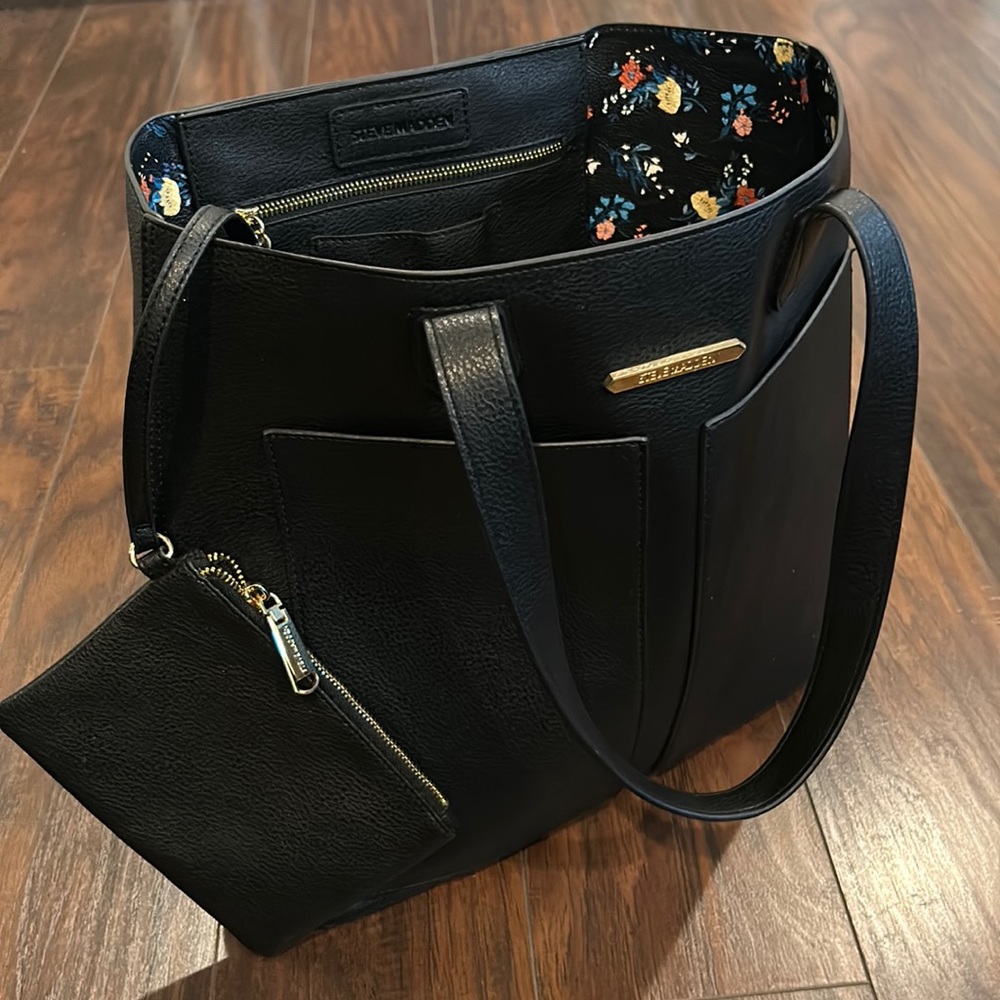 Steve Madden Large Floral Print Tote & Wristlet